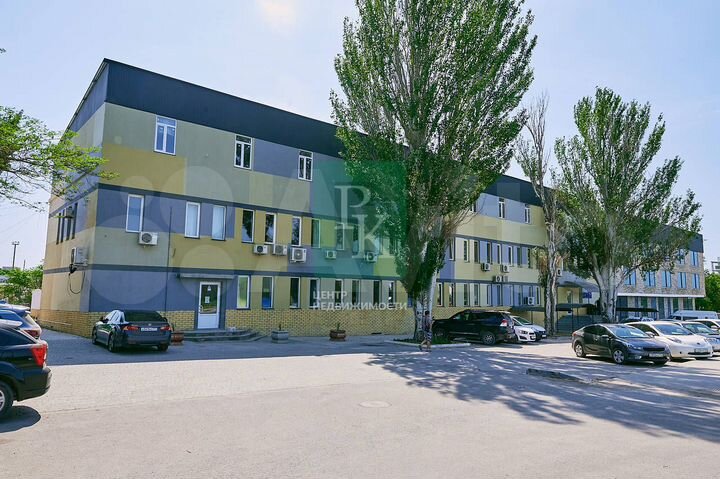 Помещение 500 м² на первой линии Камышового шоссе