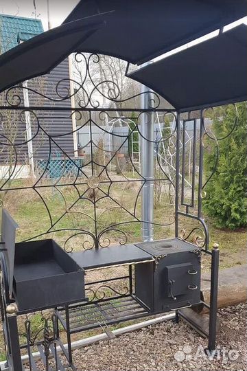 Мангал кованый с крышей