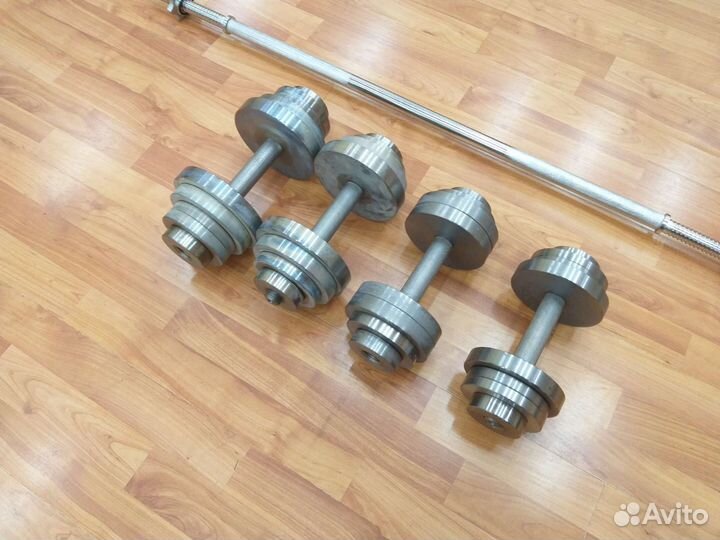 Гантели новые, металлические