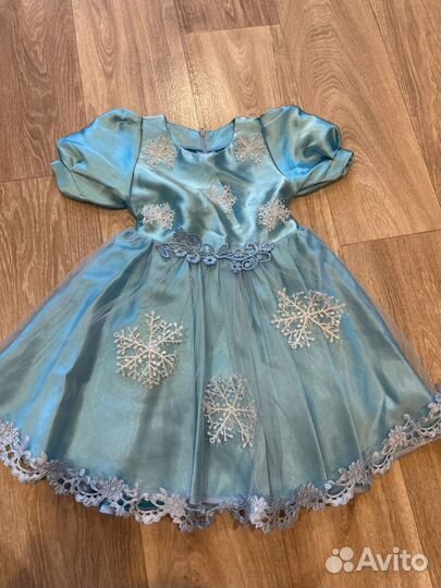 Платье снежинки 92