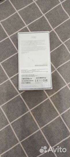 Коробочки от телефон и наушников