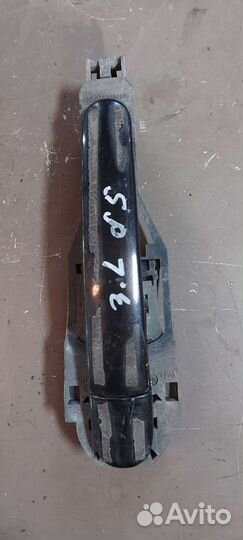 Ручка двери задняя левая на Volkswagen Passat B5