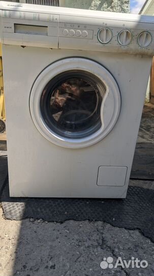 Стиральная машина Ariston as1047ctx/b