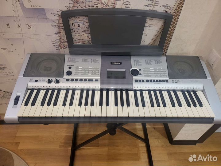 Yamaha psr e403