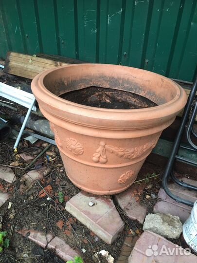 Горшок (вазон) для цветов уличный
