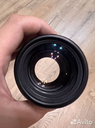 Canon EF 85mm F 1.8 usm