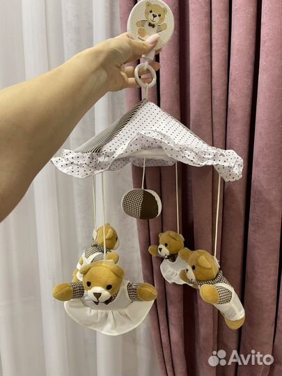 Мобиль в кроватку