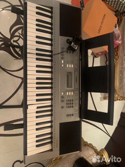 Синтезатор