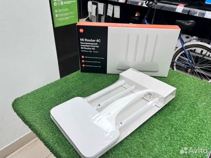 Wi-Fi маршрутизатор Mi Router 4C (Пт18Б)