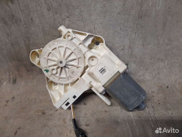 Мотор стеклоподъёмника Ford Focus 2