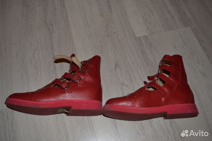 Ортопедические ботинки весна-осень. Бесплатно