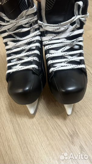 Хоккейные коньки bauer