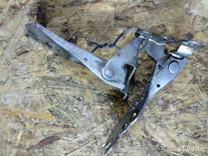 Петля капота комплект Ford Escape escape/tribute