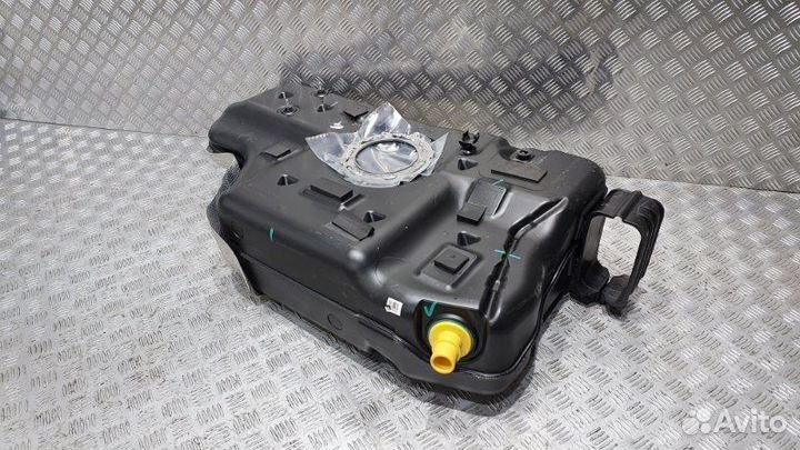 Б/У Б/У Бак топливный Состояние хорошее, оригинал