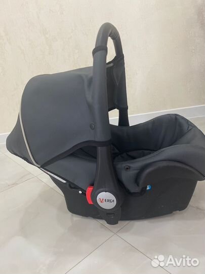 Детская коляска 3 в1