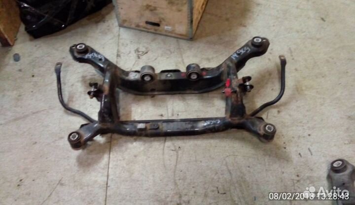 Вольво S80 S60 Подрамник задний 31317707