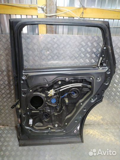 Дверь задняя правая Hyundai Santa Fe 2020-2021