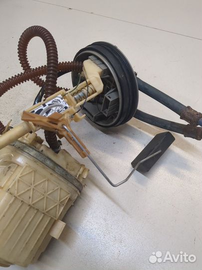 Насос топливный электрический Volkswagen Golf 3, 1995