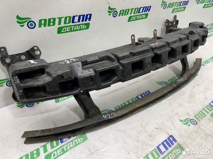 Усилитель бампера передний Volkswagen Passat B6