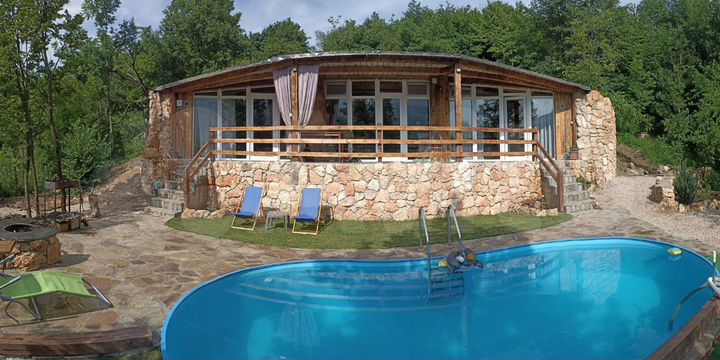 Дом 100 м² на участке 15 сот.