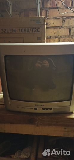 Телевизор