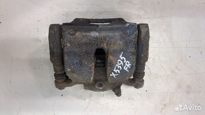 Суппорт BMW 2 F46 Gran Tourer, 2018