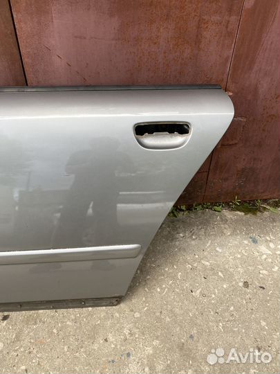 Дверь задняя левая Audi A4 B6