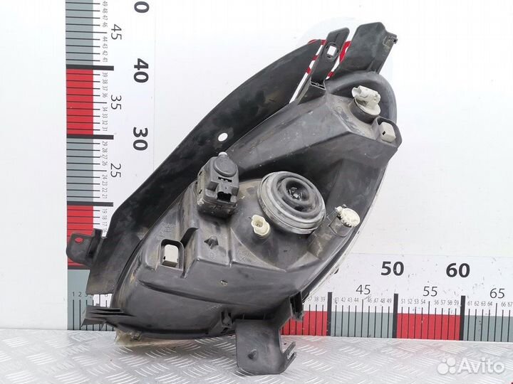 Фара передняя для Peugeot-Citroen Picasso 6205W0