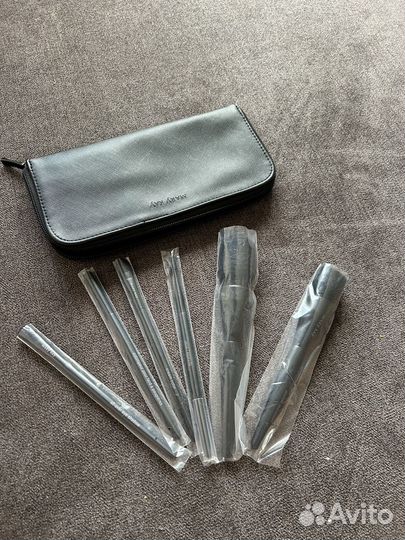 Кисти для макияжа Mary Kay