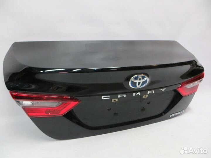 Крышка багажника Toyota Camry XV 70