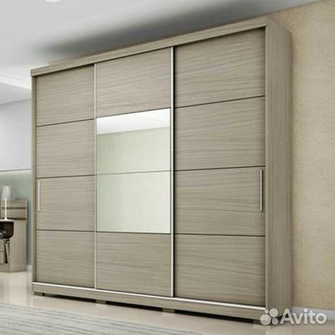 Шкаф купе с зеркалом