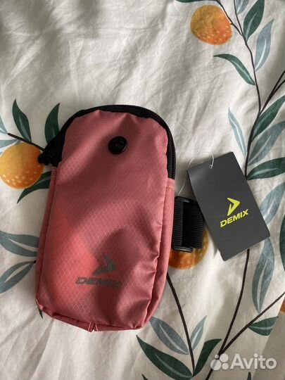 Чехол на смартфон