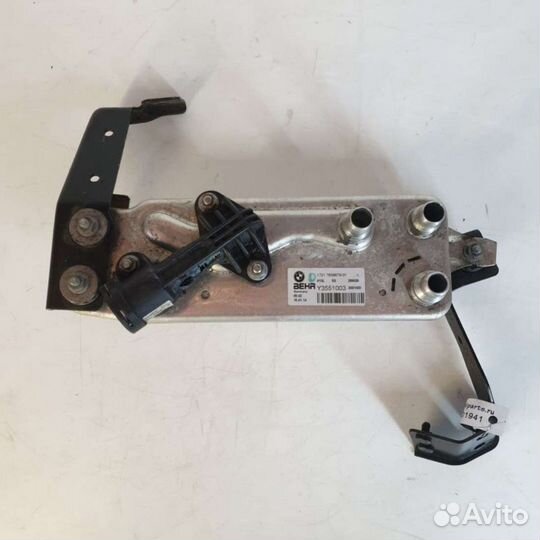 Радиатор масляный 7638679 бмв 5 F10/F11/GTF07 2012