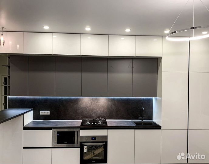 Кухонный гарнитур на заказ под ключ