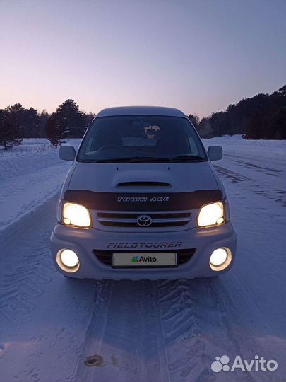 Toyota Town Ace Noah 2.2 МТ, 1997, 380 000 км