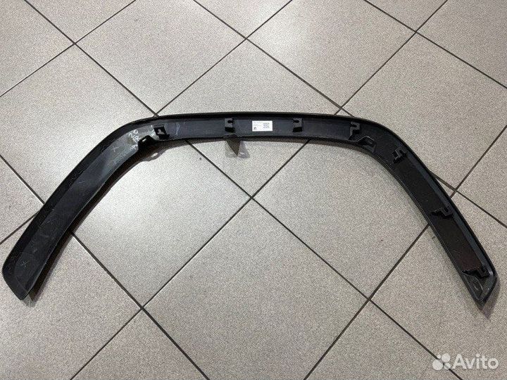 Дефендер передний правый Toyota Rav4