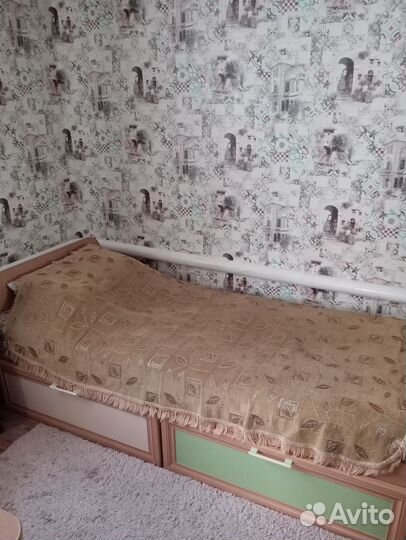 Спальный гарнитур бу