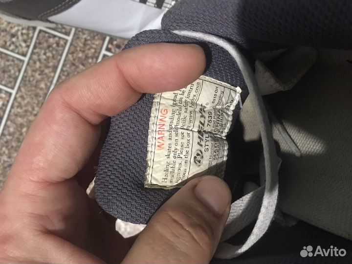 Роликовые кроссовки heelys