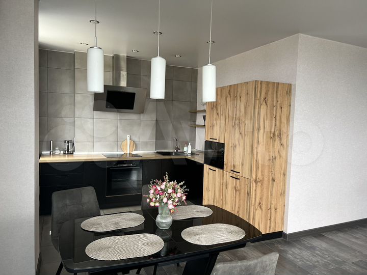 2-к. квартира, 72 м², 11/23 эт.