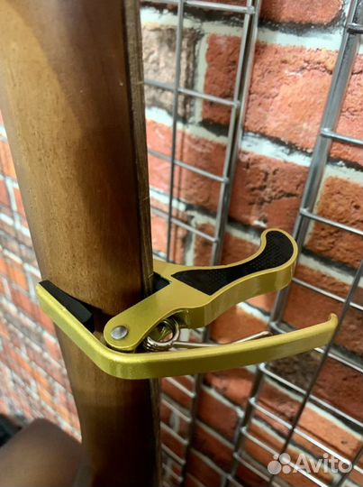 Гитара + каподастр