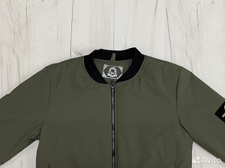 Демисезонный бомбер на мальчика Stone Island