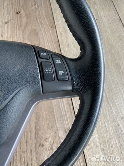 Руль Honda CR-V 3