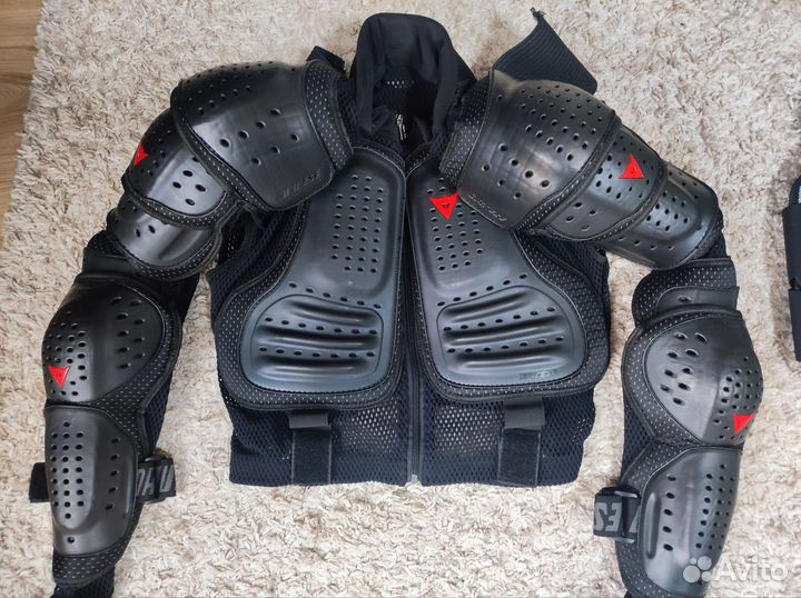 Моточерепаха dainese