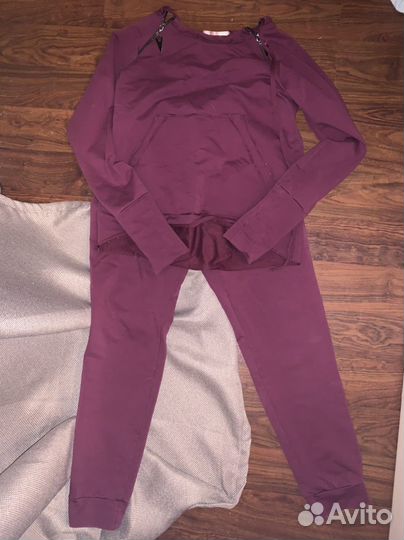 Спортивный костюм 44