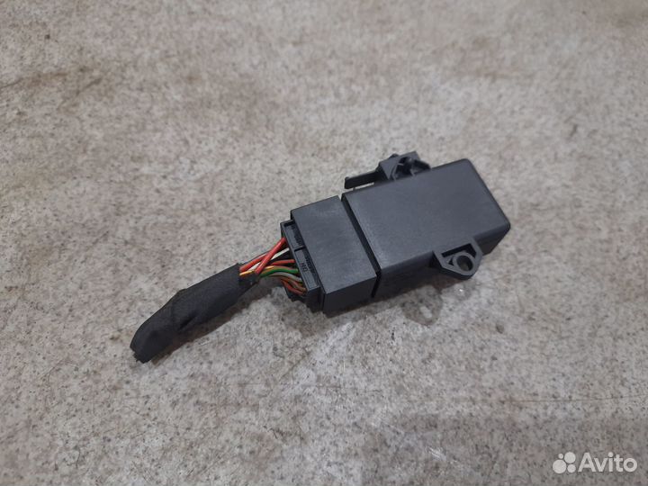 Реле подогрева сидений + фишка для Skoda Rapid