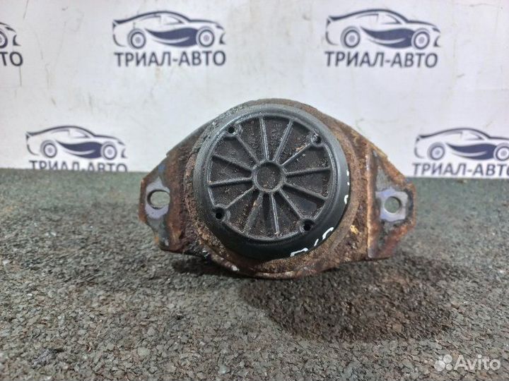 Подушка двигателя Discovery 3