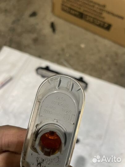 Поворотник Фольксваген Поло седан