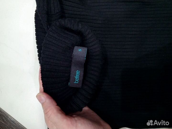 Водолазка новая