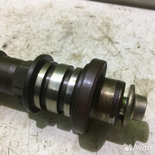 Распредвал выпускной Субару Форестер 10