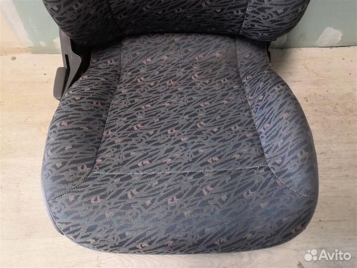 Сиденья комплект Киа Сепия Шума 96-01